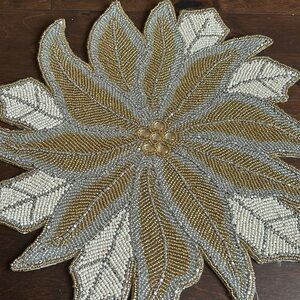 2 Nicole Miller Beaded Silver Gold Poinsettia 15" Christmas Chargers Placemats